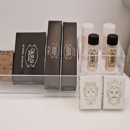 Pantanello Rooms 阿沃拉 外观 照片