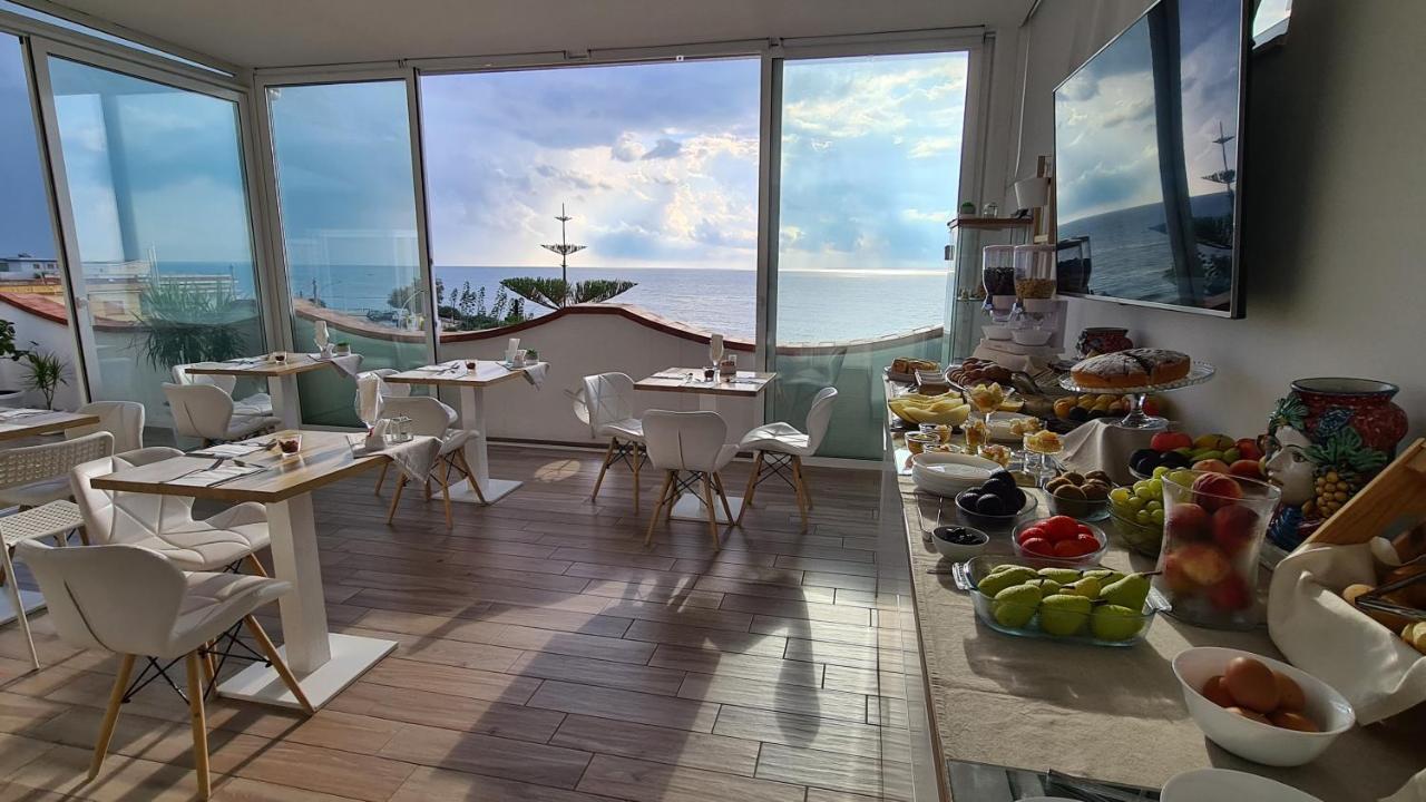 Pantanello Rooms 阿沃拉 外观 照片